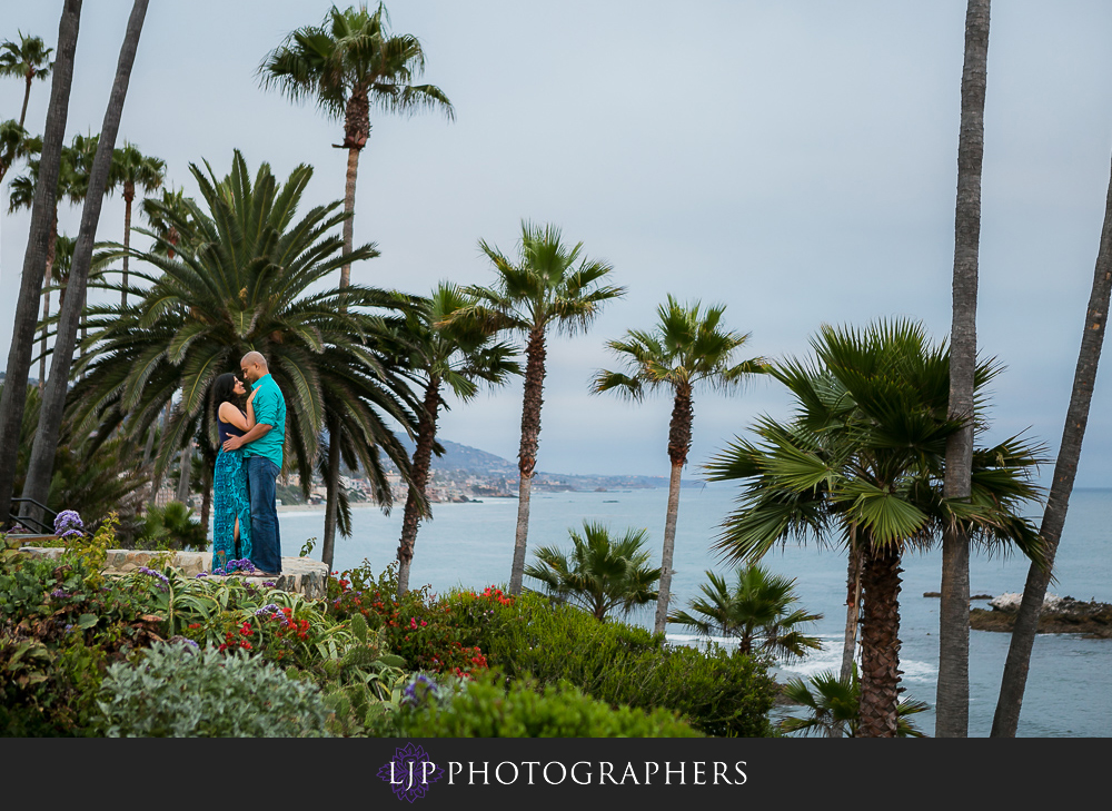 05-laguna-beach-engagement-photographer