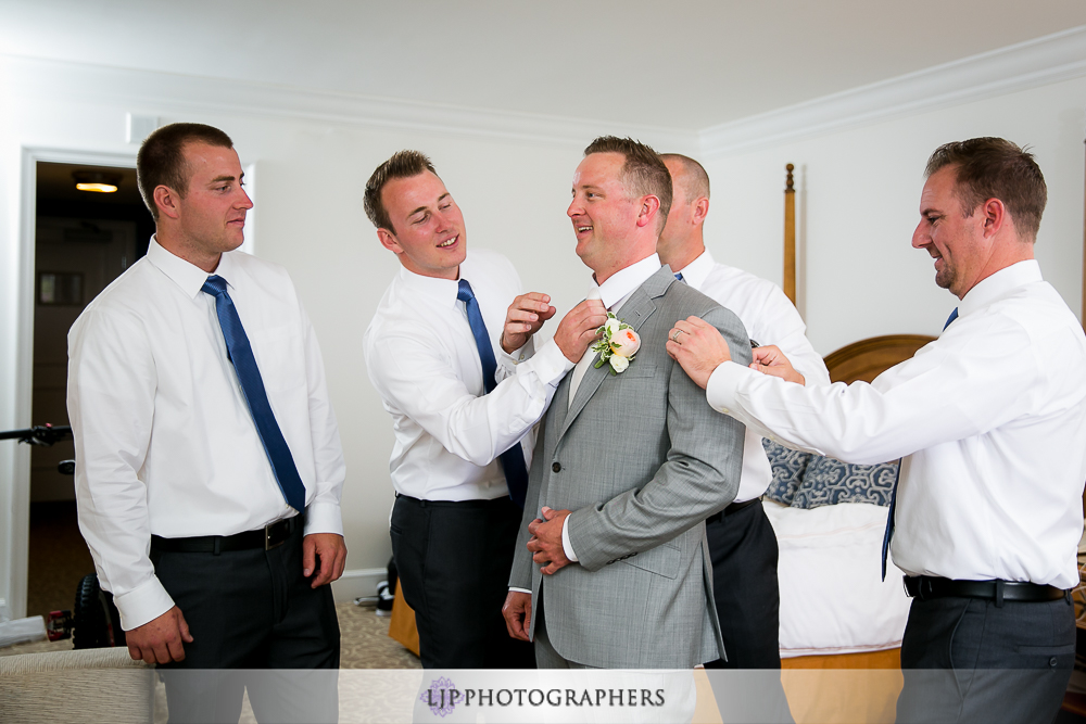 07-park-hyatt-aviara-resort-wedding-photographer-getting-ready-photos