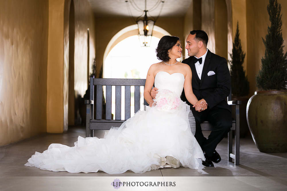 10-los-coyotes-country-club-wedding-photographer-first-look-wedding-party-photos