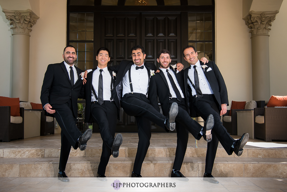 10-san-clemente-wedding-photographer-first-look-couple-session-wedding-party-photos