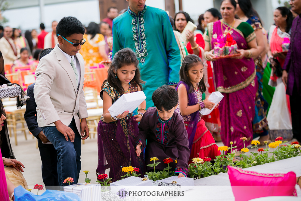 11-hotel-maya-pre-wedding-indian-photographer