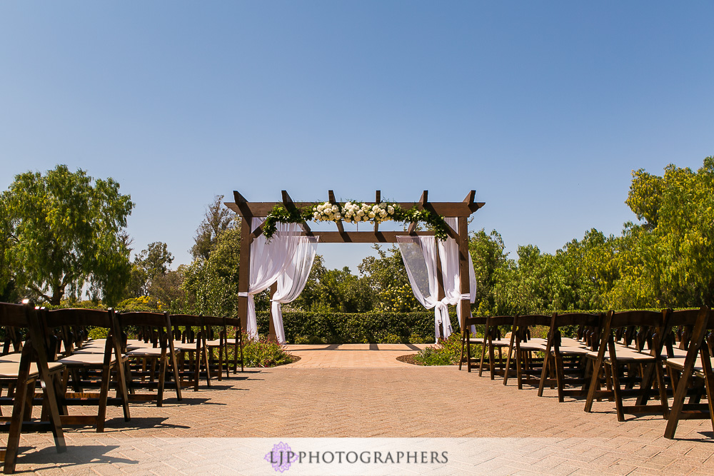 12-oak-creek-golf-club-wedding-photographer-wedding-ceremony-photos