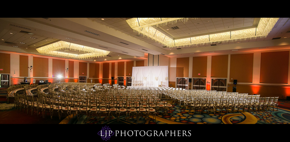 15-anaheim-marriott-indian-wedding-photographer-wedding-ceremony-photos