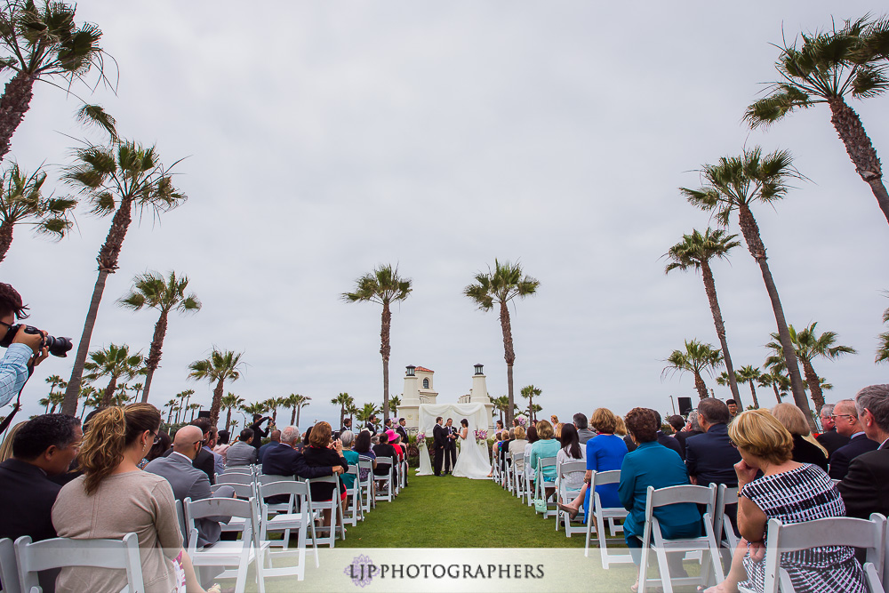 15-hyatt-regency-huntington-beach-wedding-photographer-wedding-ceremony-photos