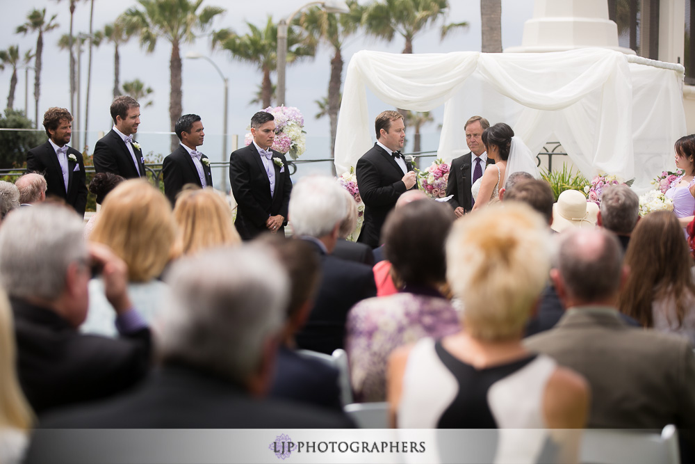 16-hyatt-regency-huntington-beach-wedding-photographer-wedding-ceremony-photos