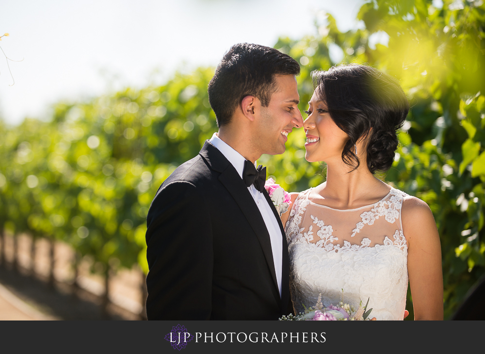16-turnip-rose-promenade-and-gardens-costa-mesa-wedding-photographer-couple-session-photos