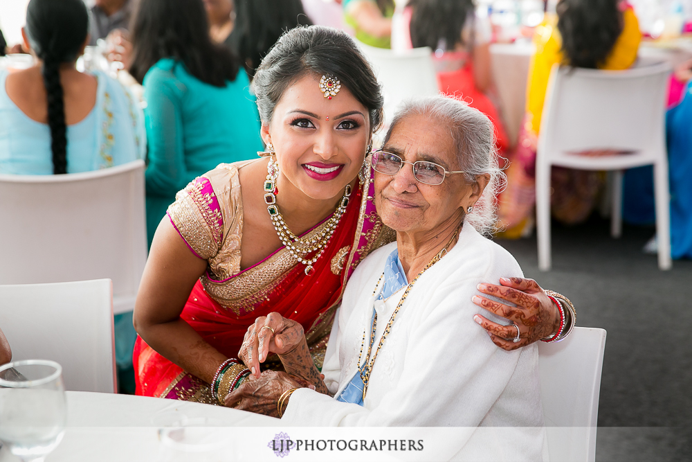 18-hotel-maya-pre-wedding-indian-photographer