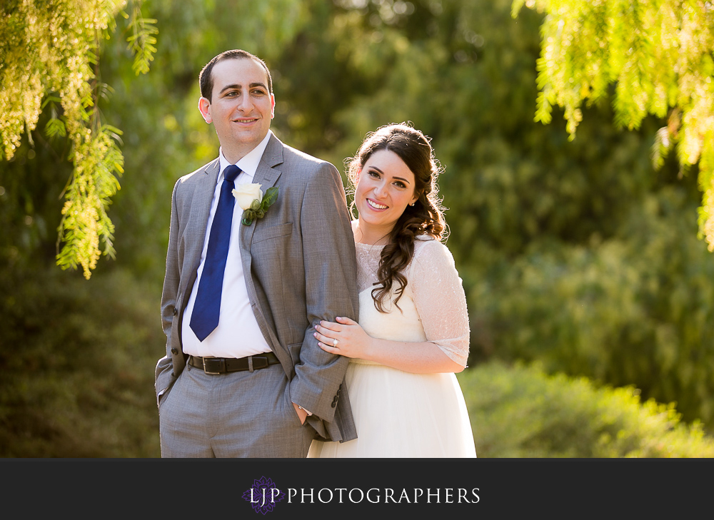 18-oak-creek-golf-club-wedding-photographer-couple-session-photos