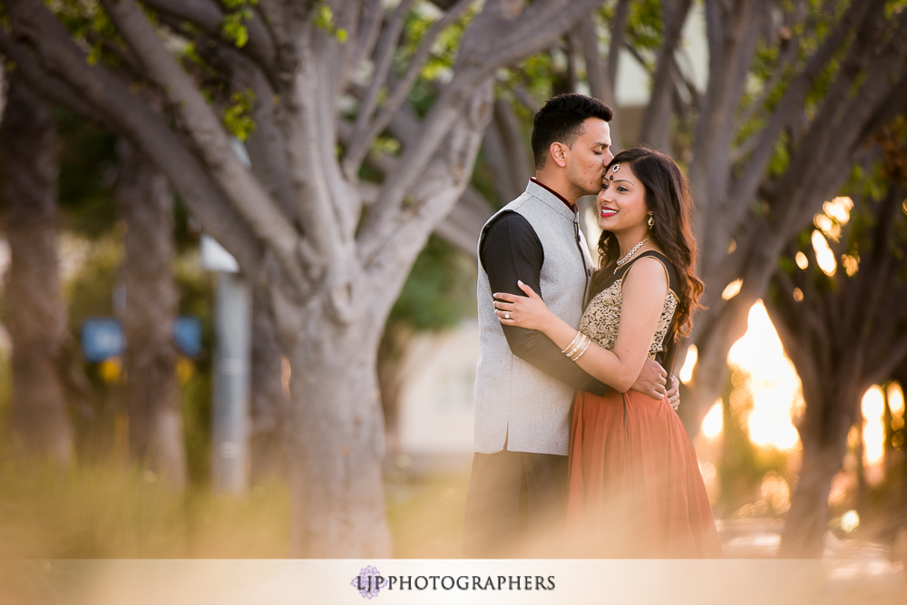 25-hotel-maya-pre-wedding-indian-photographer