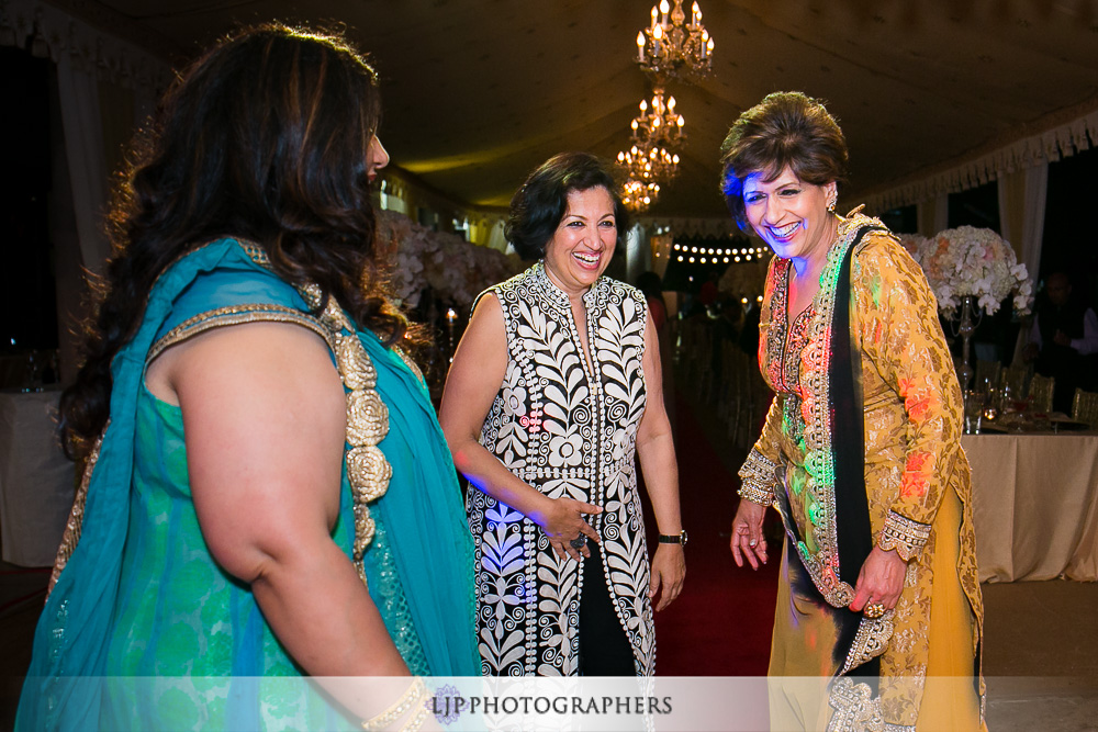 27-newport-beach-indian-reception-photos