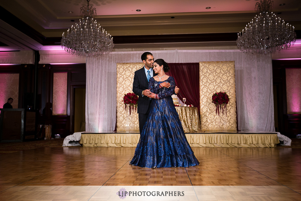 28-four-seasons-hotel-westlake-village-indian-wedding-photographer