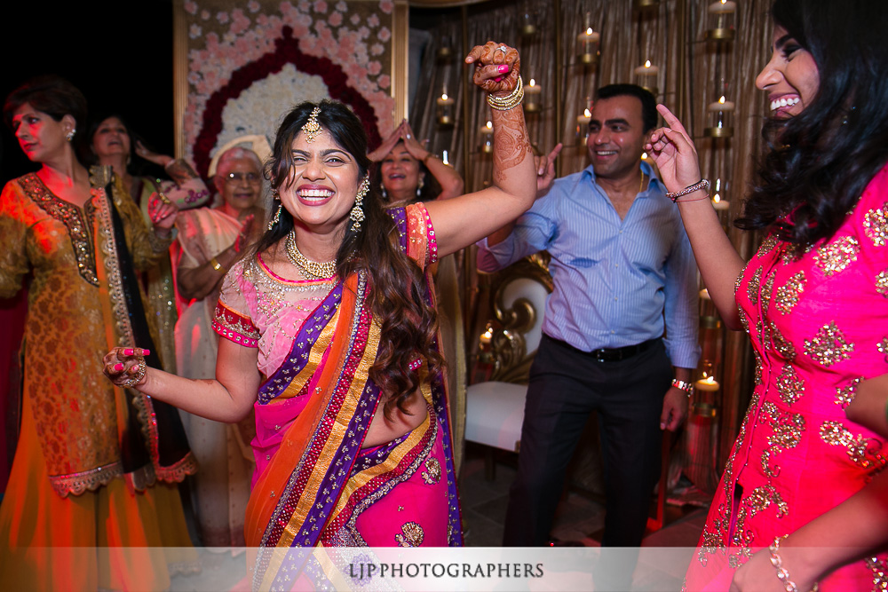 28-newport-beach-indian-reception-photos