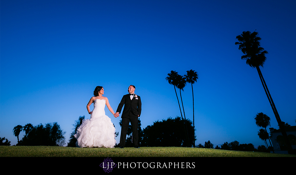 29-los-coyotes-country-club-wedding-photographer-wedding-reception-photos