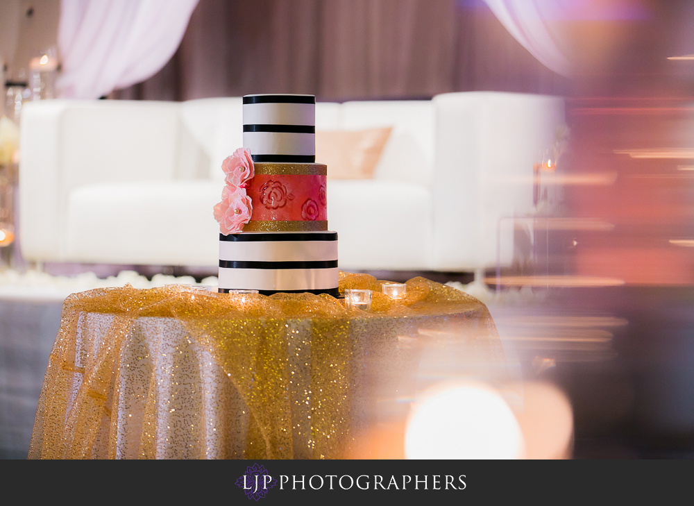 30-anaheim-marriott-indian-wedding-photographer-wedding-reception-photos