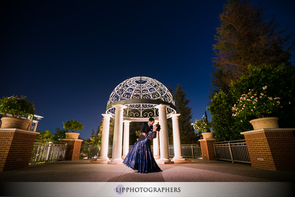 44-four-seasons-hotel-westlake-village-indian-wedding-photographer