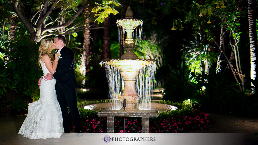 46-grand-tradition-estate-and-gardens-wedding-photogrpaher-wedding-reception-photos