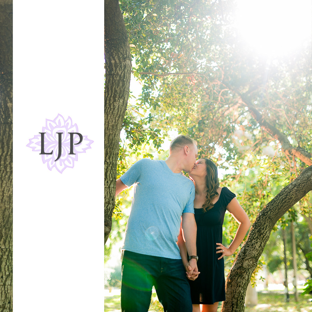 03-irvine-regional-park-engagement-photos