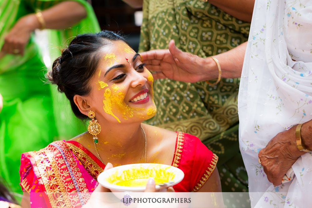 05-indian-pre-wedding-event-photographer