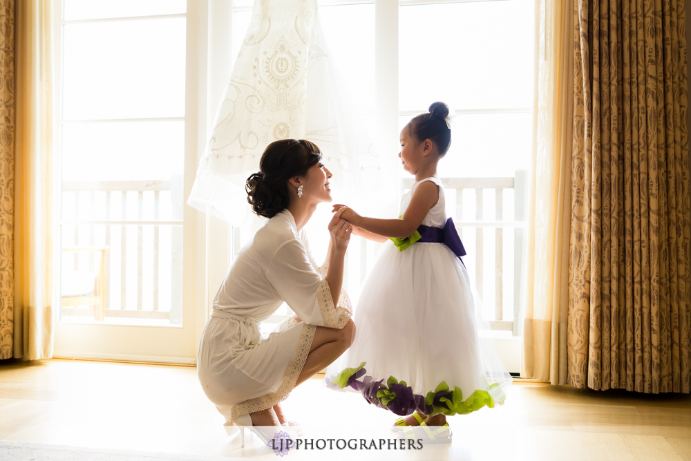 06-terranea-resort-wedding-photographer-getting-ready-photos