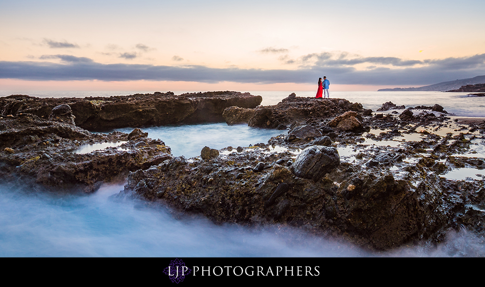 08-laguna-beach-engagement-photographer