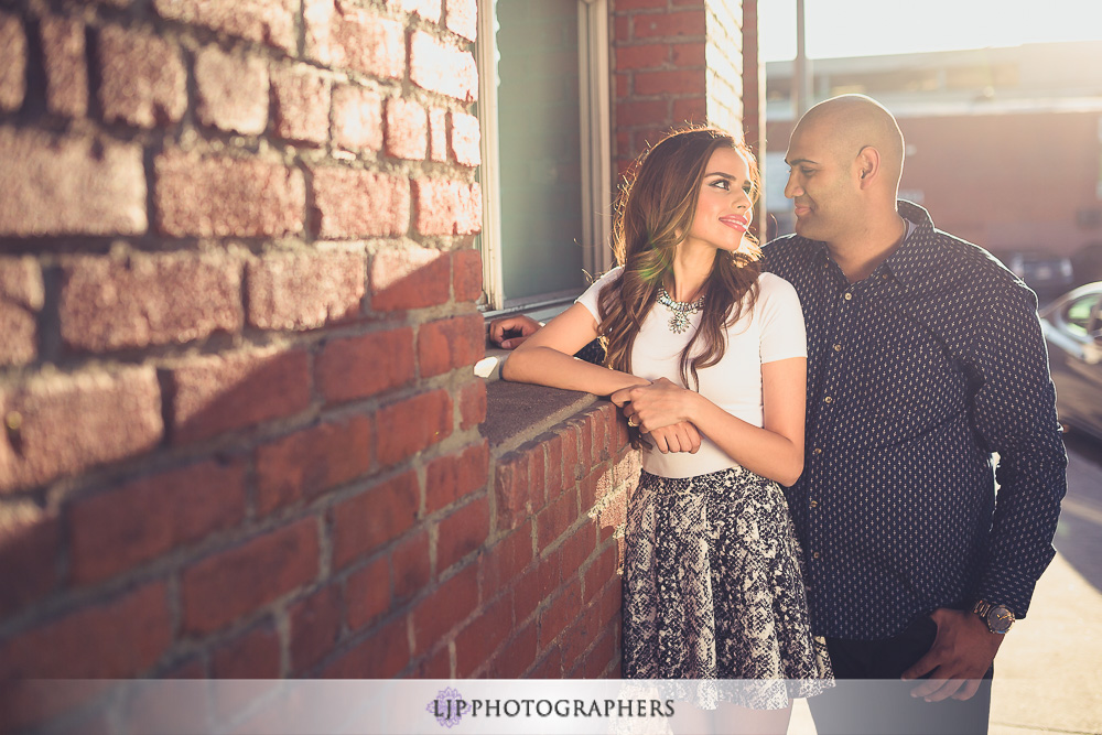 09-art-district-los-angeles-engagement-photographer