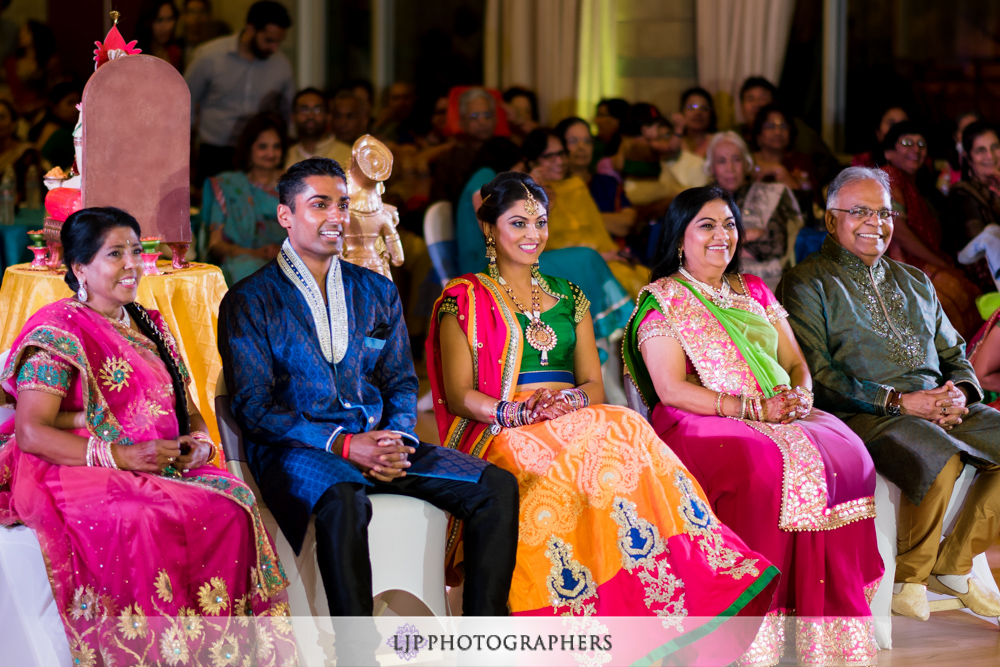09-indian-pre-wedding-event-photographer