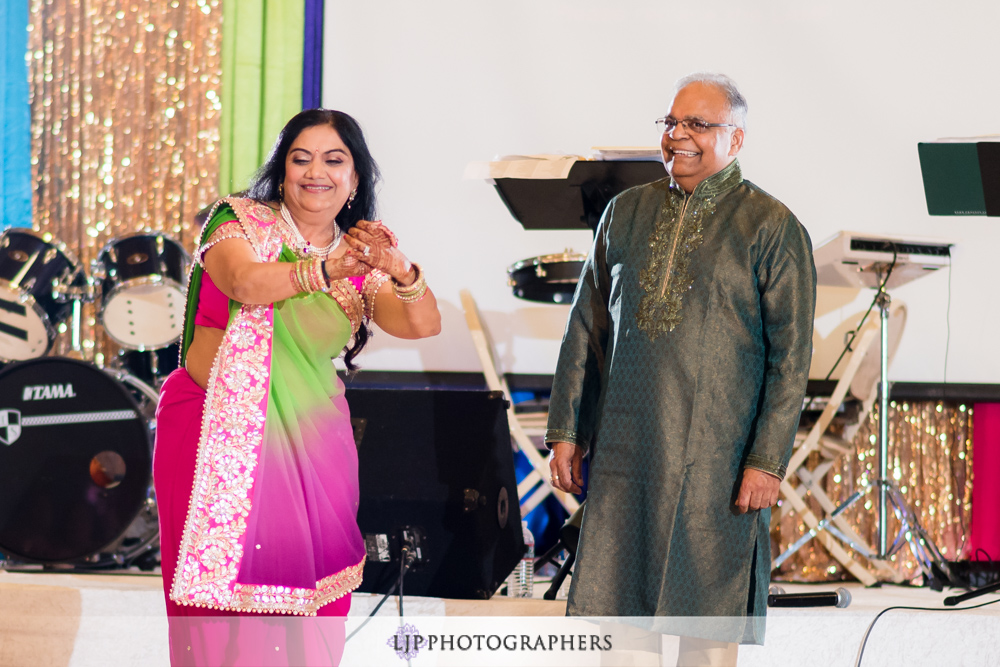 11-indian-pre-wedding-event-photographer