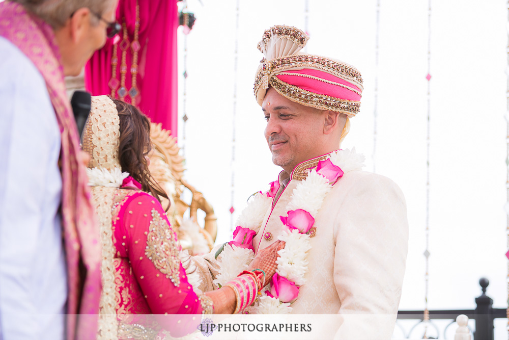 11-old-ranch-country-club-seal-beach-indian-wedding-photographer-wedding-ceremony-photos