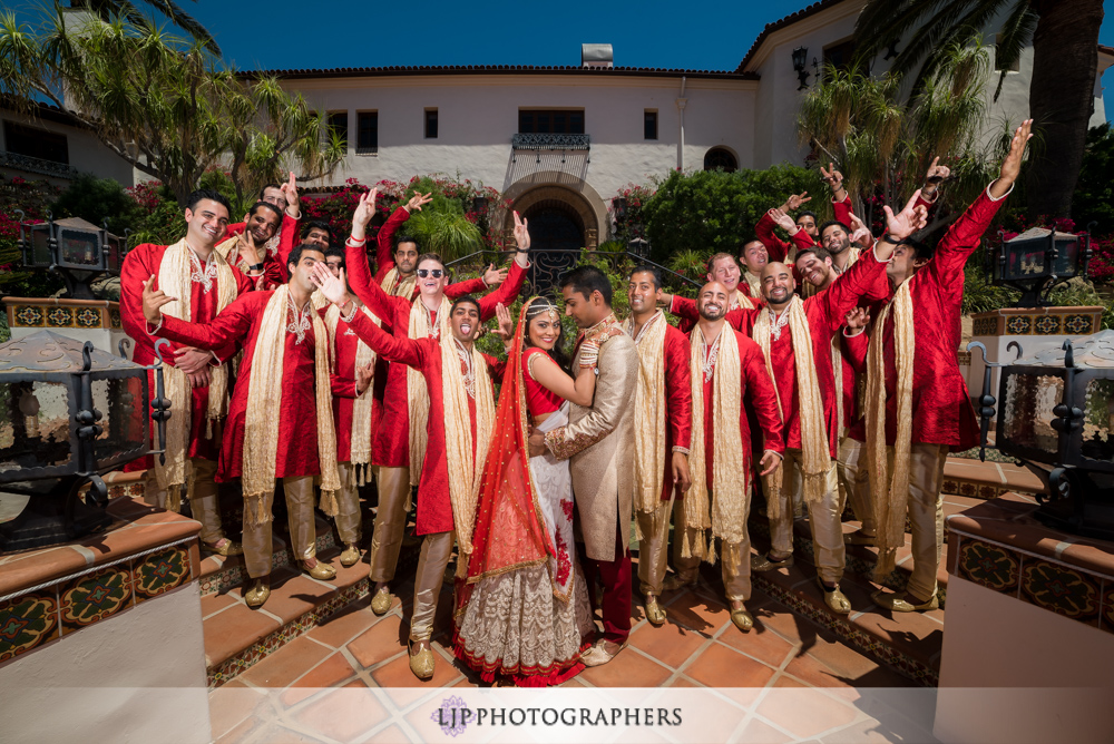 12-hummingbird-nest-ranch-indian-wedding-photographer-wedding-party-photos