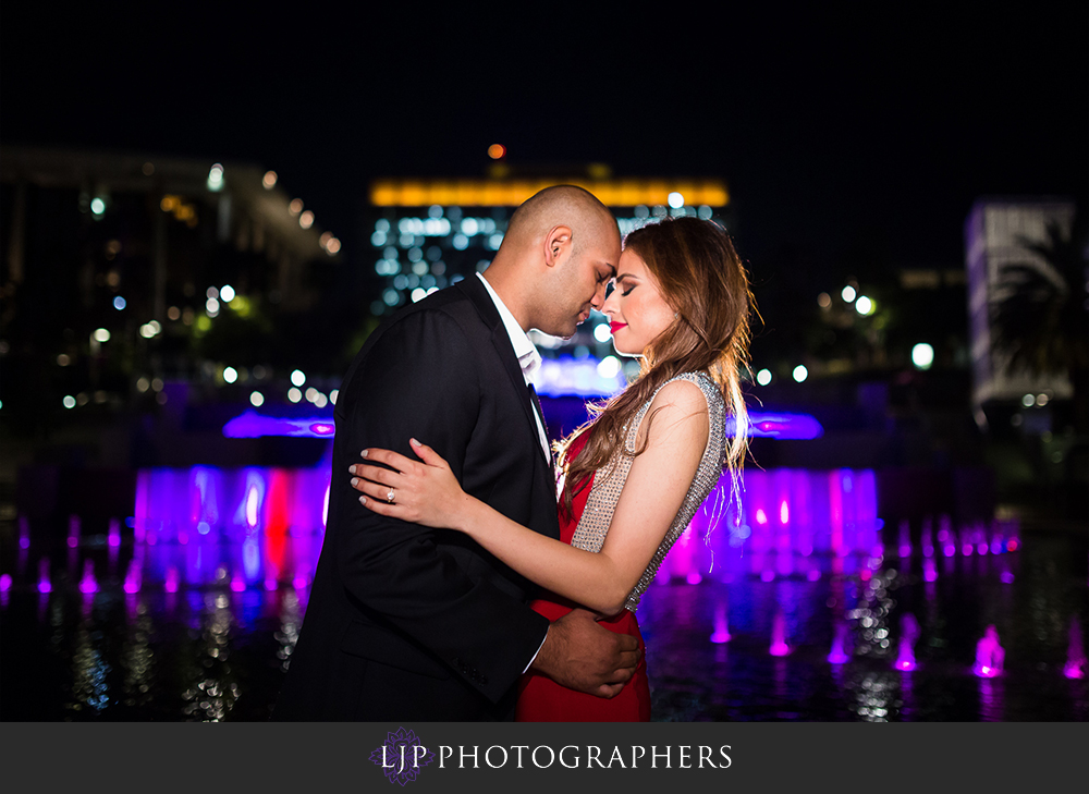 14-art-district-los-angeles-engagement-photographer