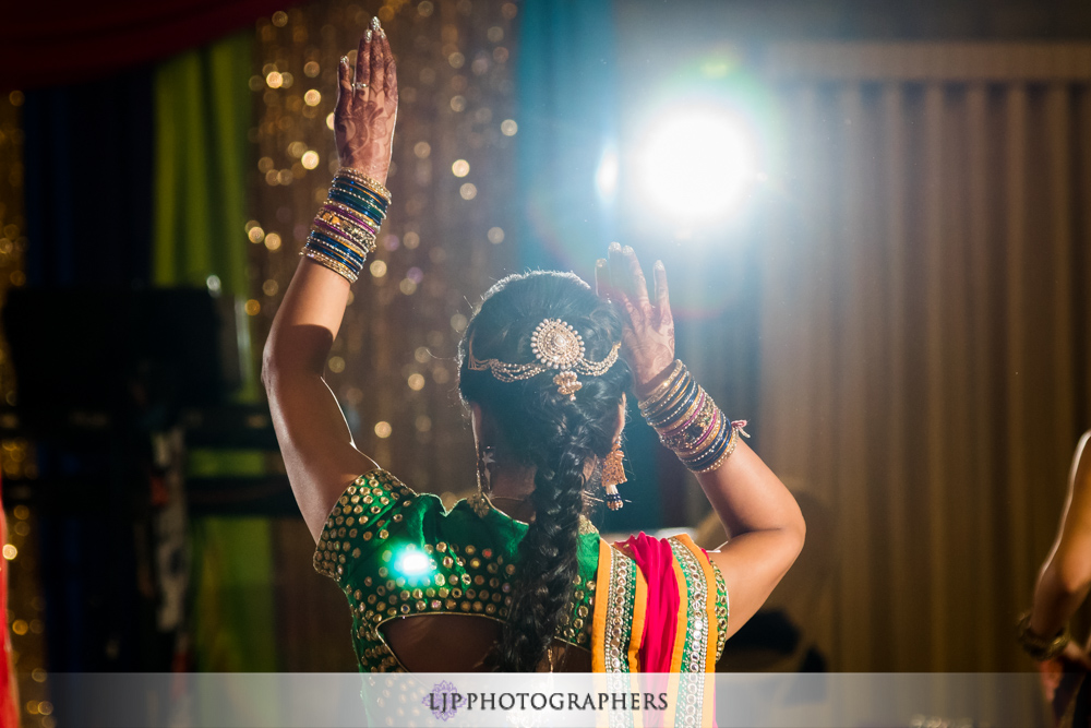 14-indian-pre-wedding-event-photographer