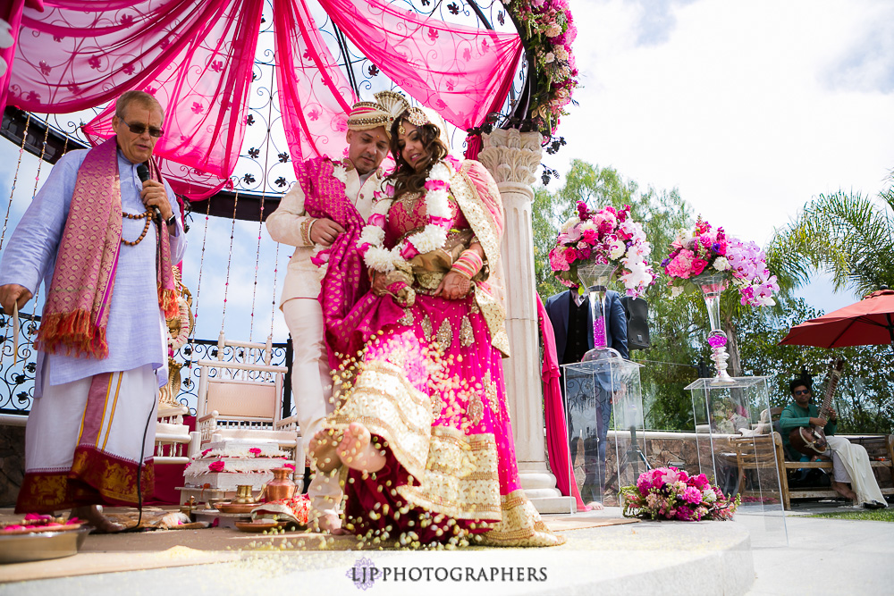 14-old-ranch-country-club-seal-beach-indian-wedding-photographer-wedding-ceremony-photos