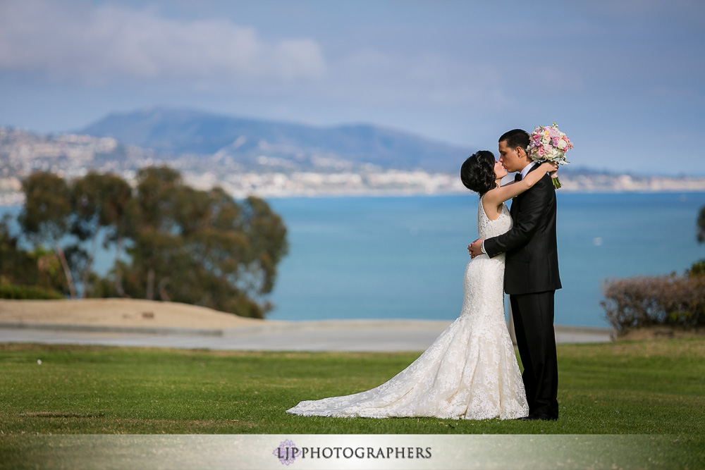 15-laguna-cliffs-marriott-wedding-photographer-couple-session-photos