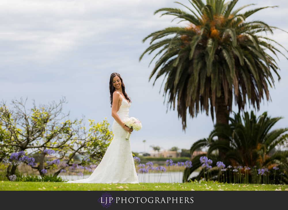 17-adamson-house-malibu-wedding-photographer-wedding-party-photos