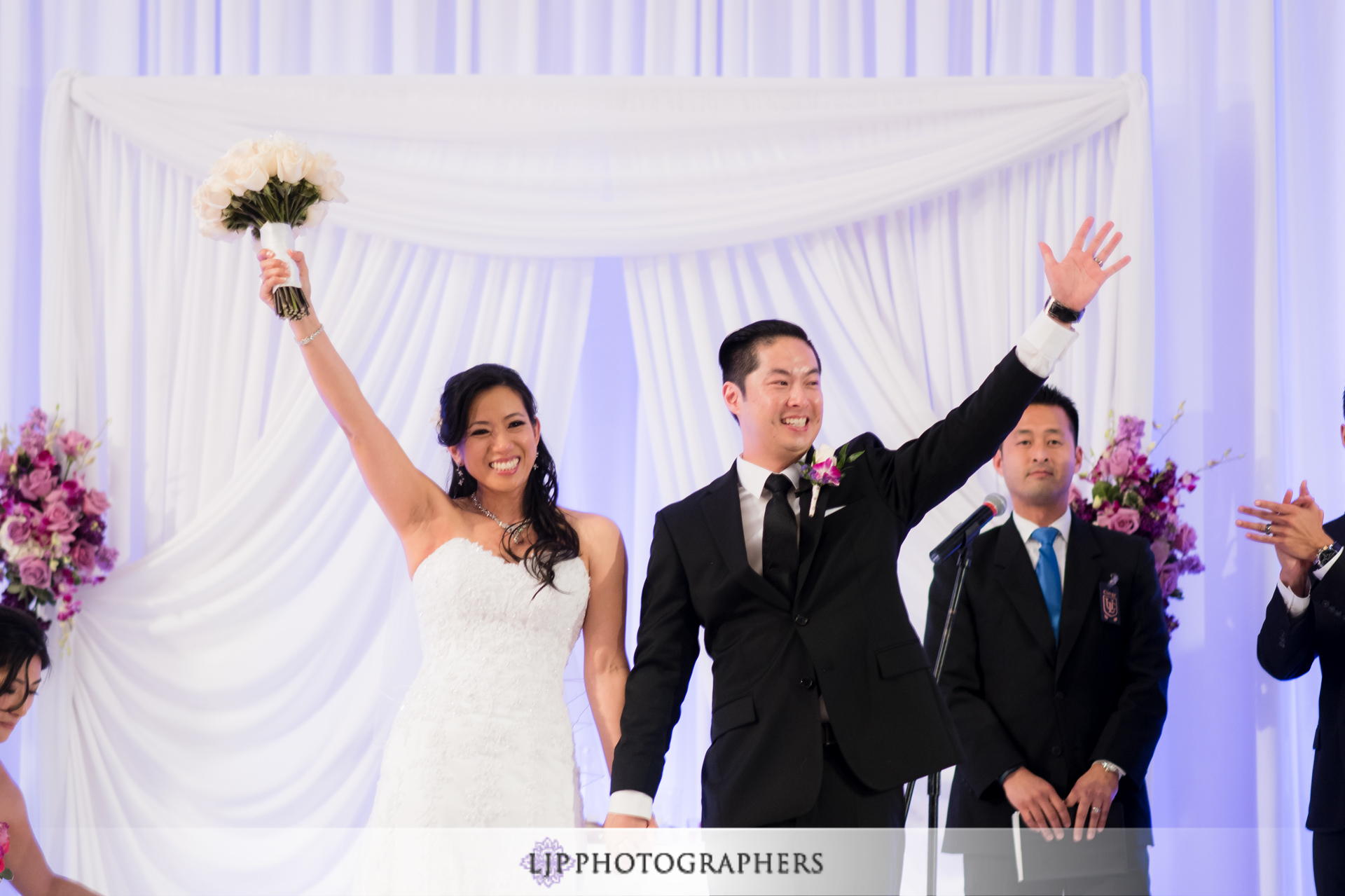 21-jw-marriott-los-angeles-wedding-photographer-wedding-ceremony-photos