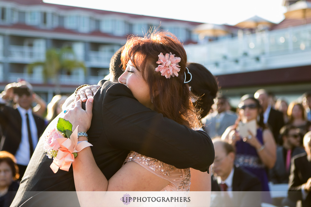 21-laguna-cliffs-marriott-wedding-photographer-wedding-ceremony-photos