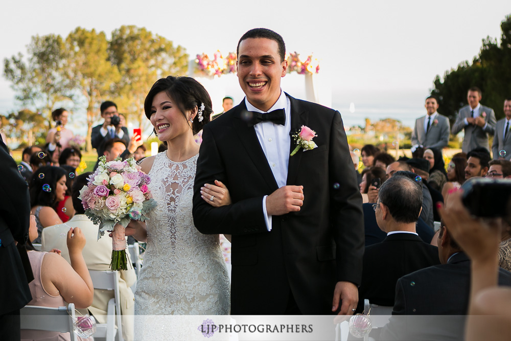 24-laguna-cliffs-marriott-wedding-photographer-wedding-ceremony-photos