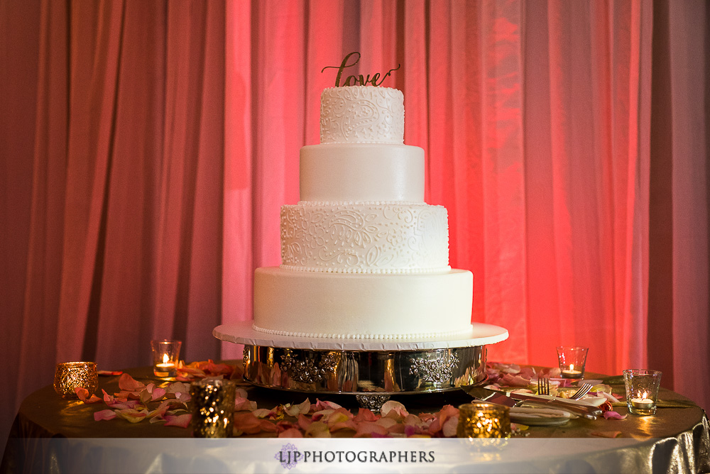 27-laguna-cliffs-marriott-wedding-photographer-wedding-reception-photos