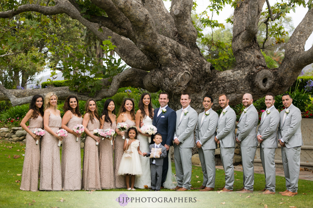 32-adamson-house-malibu-wedding-photographer-couple-session-wedding-party-photos