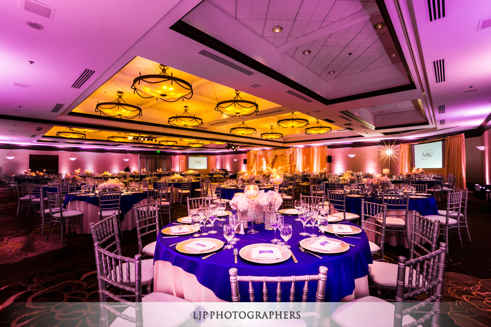 33-hilton-orange-county-costa-mesa-indina-wedding-photographer-wedding-reception-photos