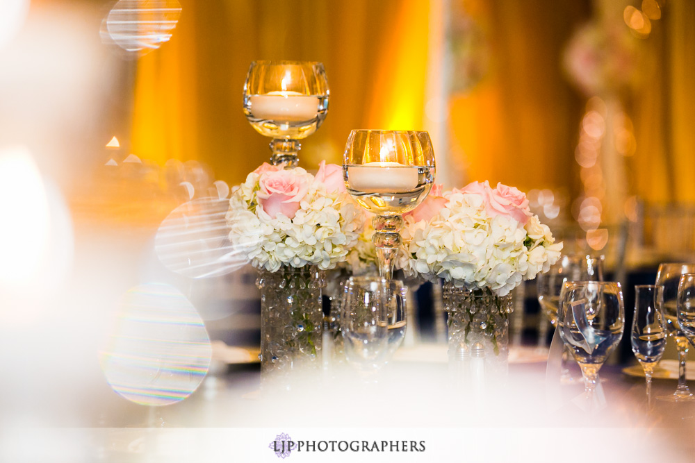 35-hilton-orange-county-costa-mesa-indina-wedding-photographer-wedding-reception-photos