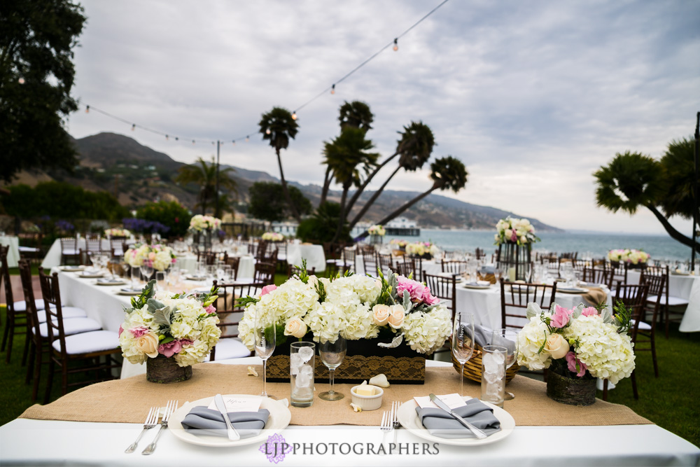 36-adamson-house-malibu-wedding-photographer-wedding-reception-photos