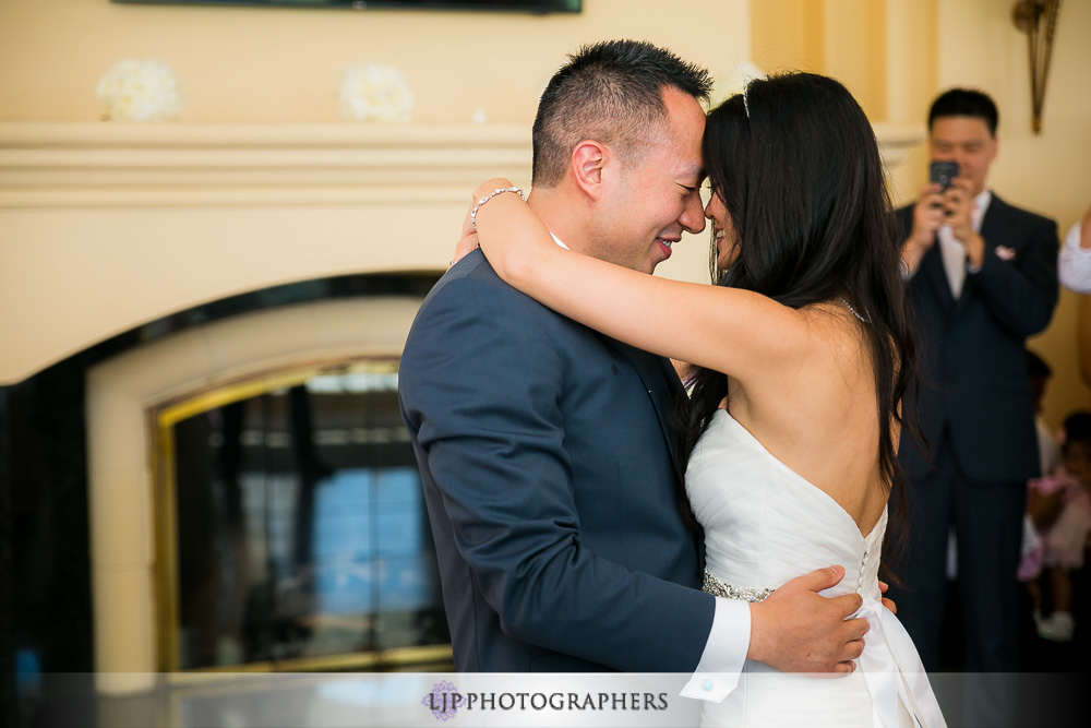 36-st-regis-monarch-beach-wedding-photographer-wedding-reception-photos