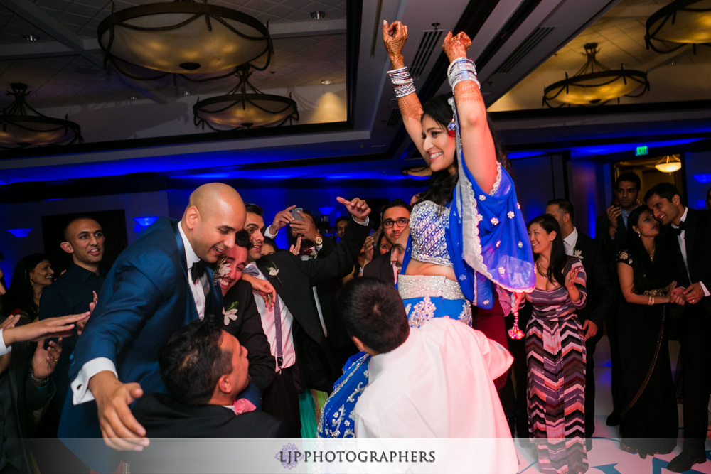 46-hilton-orange-county-costa-mesa-indina-wedding-photographer-wedding-reception-photos