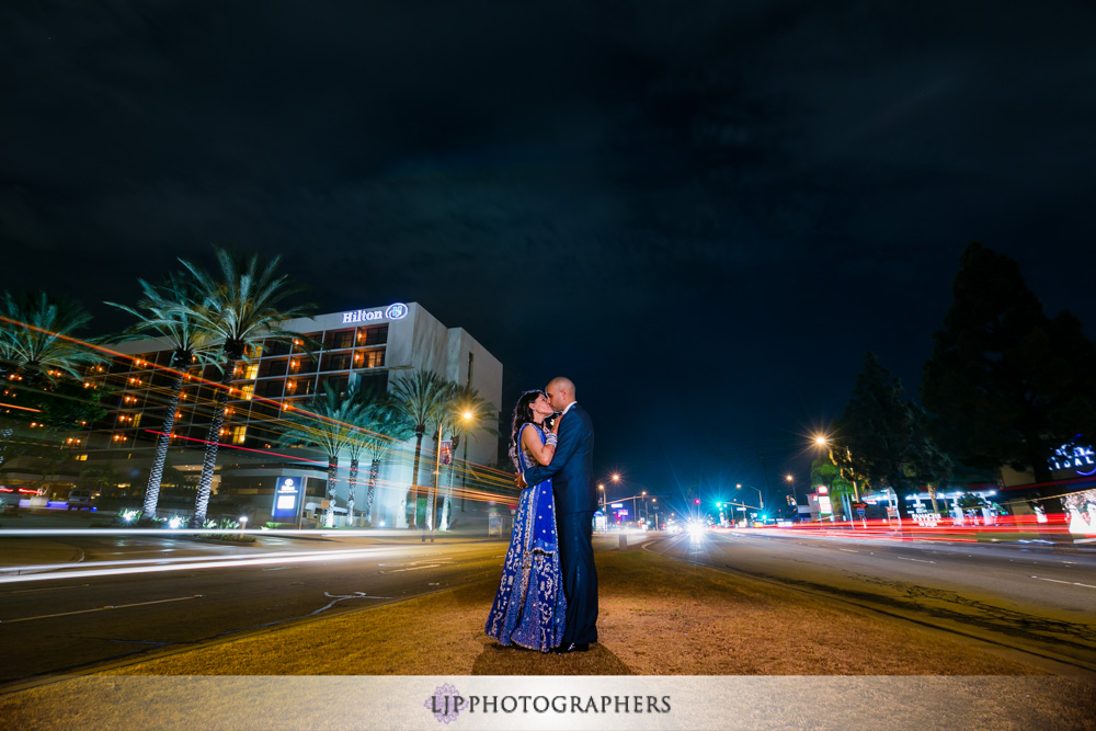 51-hilton-orange-county-costa-mesa-indina-wedding-photographer-wedding-reception-photos