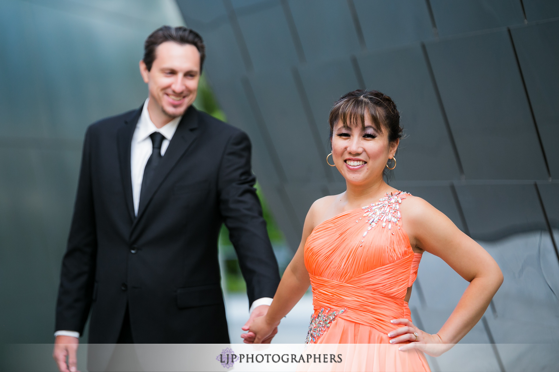 04-downtown-los-angeles-engagement-photographer
