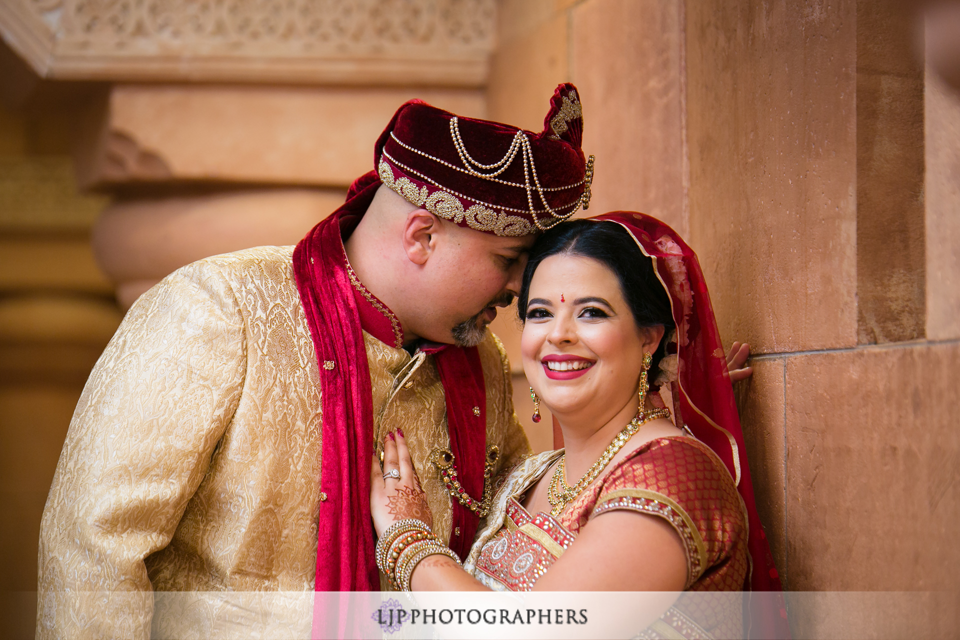 08-le-foyer-ballroom-north-hollywood-indian-wedding-photographer-first-look-couple-session-photos