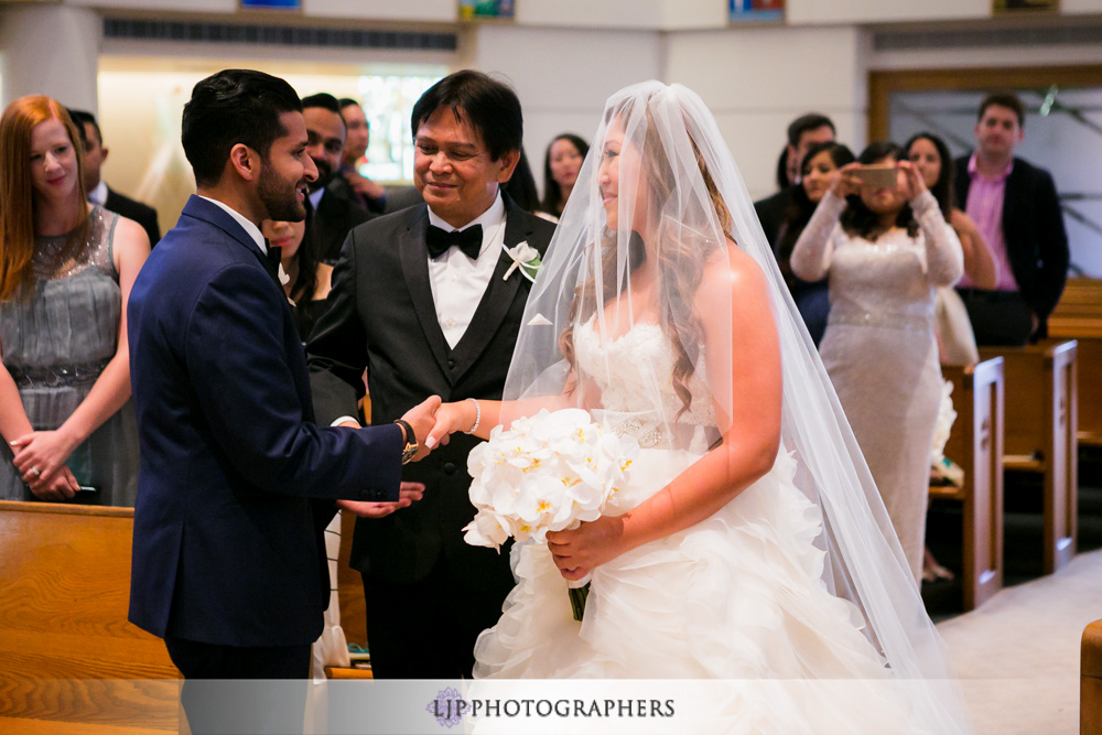 08-the-ritz-carlton-marina-del-rey-indian-filipino-wedding-photographer-wedding-ceremony-photos