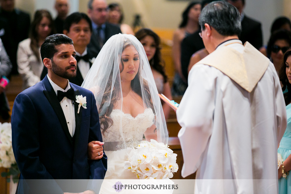 10-the-ritz-carlton-marina-del-rey-indian-filipino-wedding-photographer-wedding-ceremony-photos