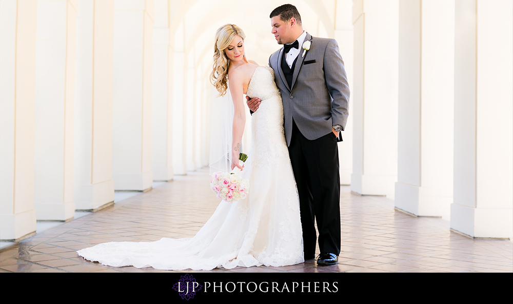 14-la-banquets-glenoaks-ballroom-wedding-photographer-first-look-wedding-party-couple-session-photos